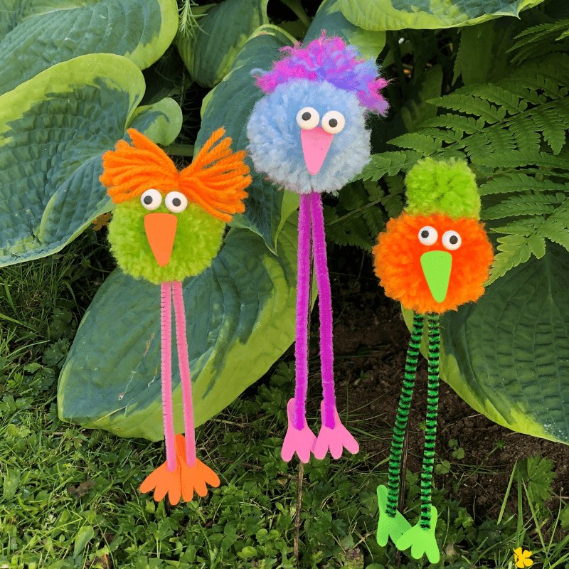 make characters from pom-poms and pipe cleaners