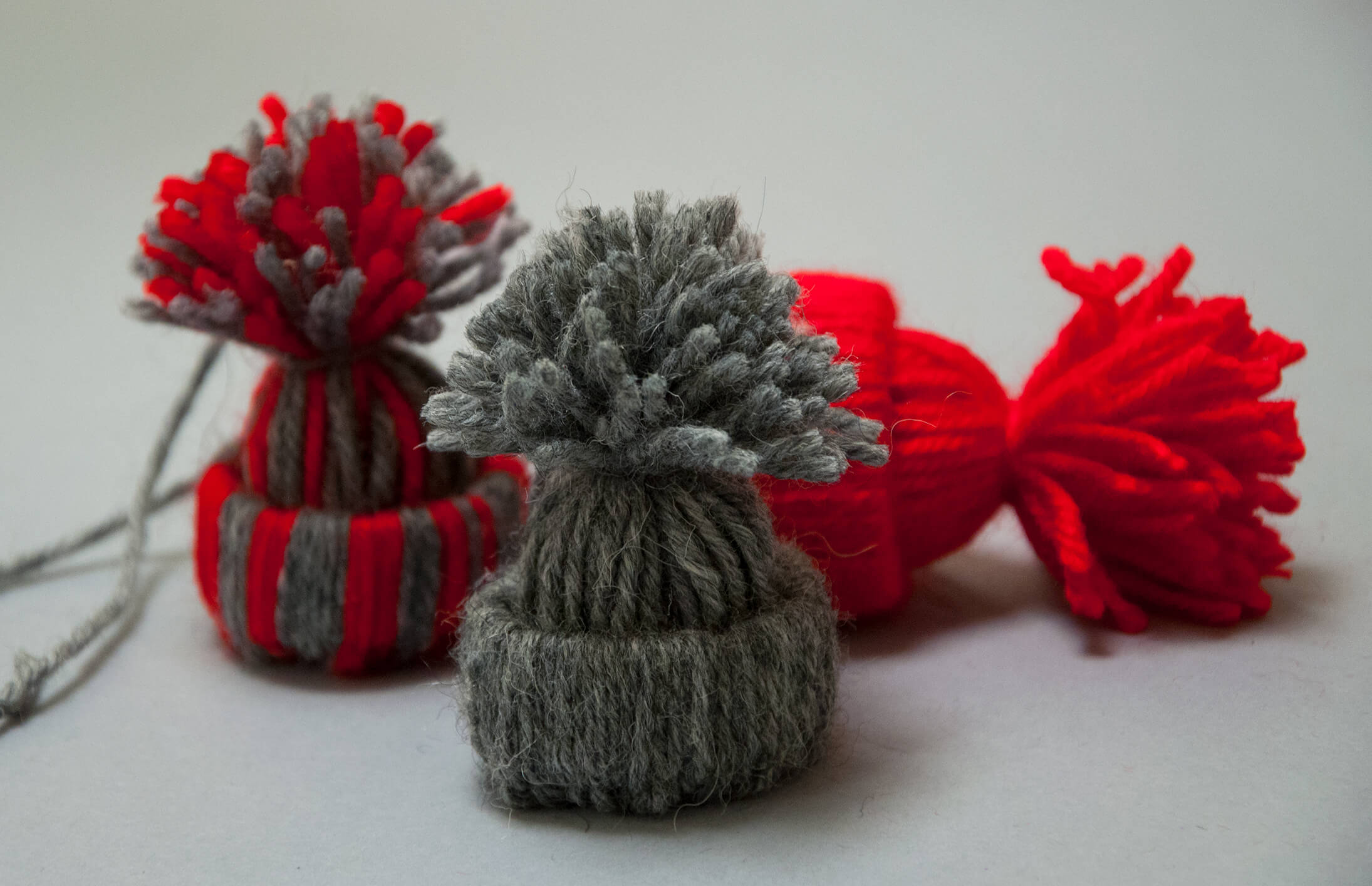 Christmas crafts cute little yarn hats